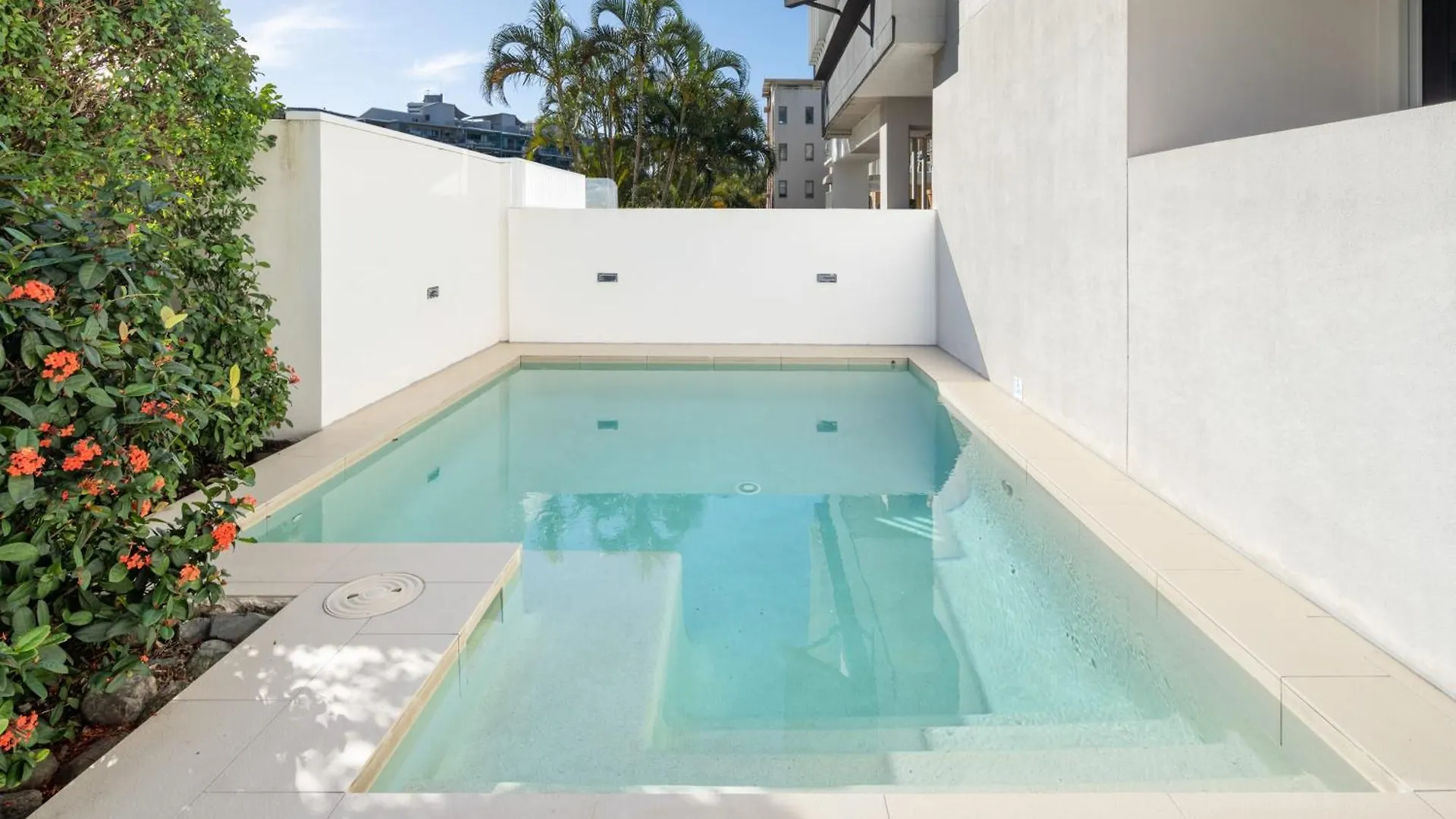 Azure Oceanside Apartment At Kings Beach Caloundra Australië