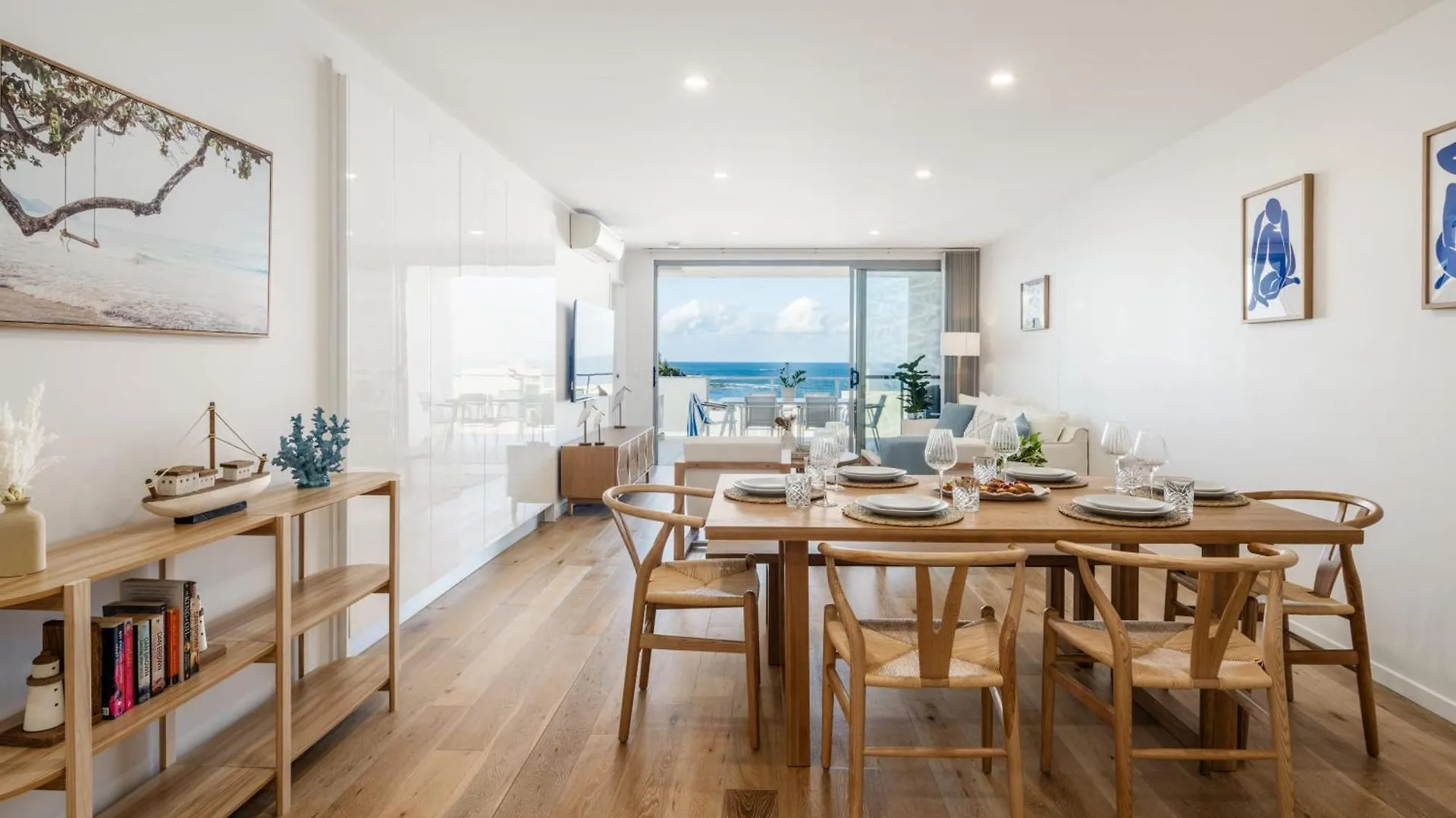 Azure Oceanside Apartment At Kings Beach Caloundra Australië